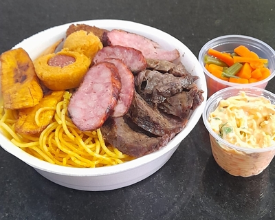 Marmita Pequena com Churrasco